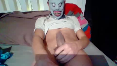 Snapshot of bobsliege275603 chatting on 11-01-25, 01:02 bobsliege275603 online show from 11-01-25, 01:02