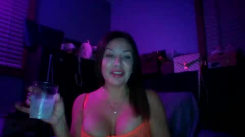 milf online show from 11-13-25, 03:16