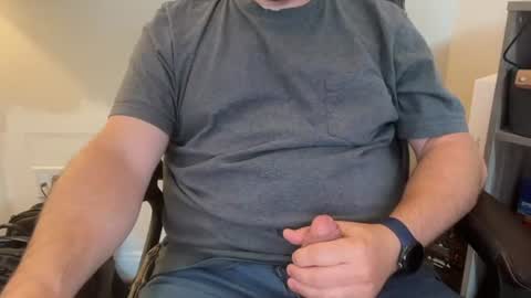Snapshot of bodofdad chatting on 06-23-26, 06:28 bodofdad online show from 06-23-26, 06:28