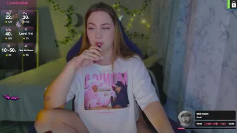 Snapshot of bodylina chatting on 11-23-25, 06:30 Lina online show from 11-23-25, 06:30