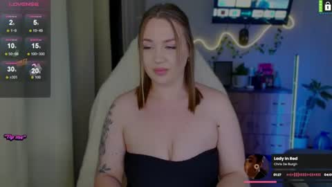 Snapshot of bodylina chatting on 06-18-26, 08:24 Lina online show from 06-18-26, 08:24