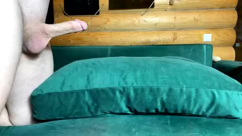 Nail and Olivia online show from 10-28-25, 11:25