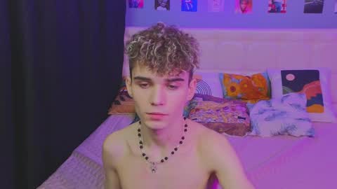 ALEXPVT IS OPEN online show from 02-01-25, 04:03