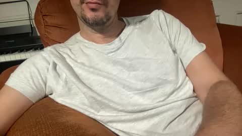 edilsonrd online show from 10-20-25, 04:35