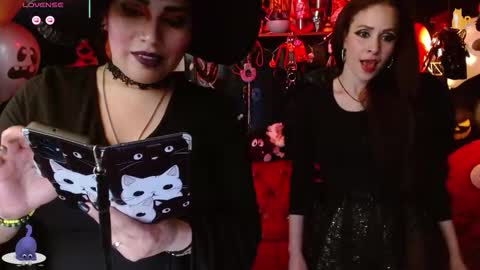 Paris online show from 10-11-25, 05:44