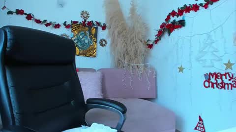 Salma Independent Model online show from 12-12-24, 06:21