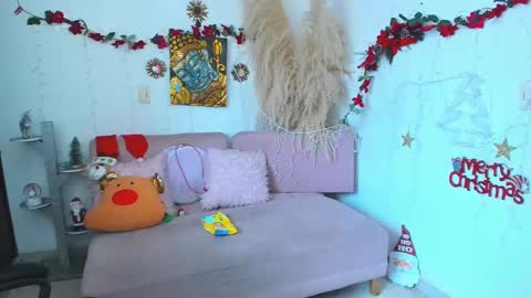  Salma Independent Model online show from 12-18-24, 03:11