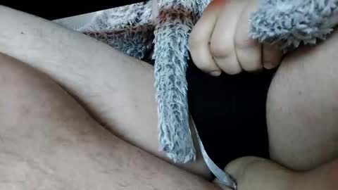 Snapshot of bomberto33 chatting on 01-05-25, 04:47 Bomberto online show from 01-05-25, 04:47