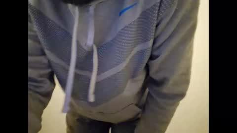 Snapshot of bombinshaman chatting on 02-12-25, 06:09 bombinshaman online show from 02-12-25, 06:09