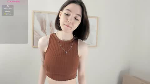 Snapshot of bondistar chatting on 10-03-25, 01:08 bondistar online show from 10-03-25, 01:08