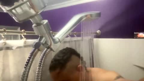 Snapshot of bondomorales chatting on 02-02-25, 12:13 bondomorales online show from 02-02-25, 12:13