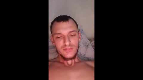 Snapshot of bondsasha2101 chatting on 01-18-26, 11:14 bondsasha2101 online show from 01-18-26, 11:14