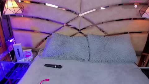 bonet_iris online show from 05-14-26, 11:06