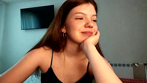 Snapshot of bongjevnikar chatting on 05-12-26, 03:20 Helga online show from 05-12-26, 03:20