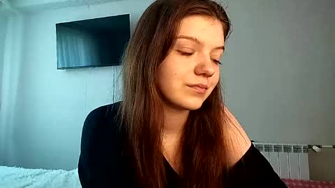 Snapshot of bongjevnikar chatting on 05-13-26, 02:14 Helga online show from 05-13-26, 02:14
