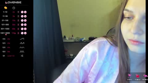 Snapshot of boni_nell__ chatting on 12-10-24, 02:17 Nell online show from 12-10-24, 02:17