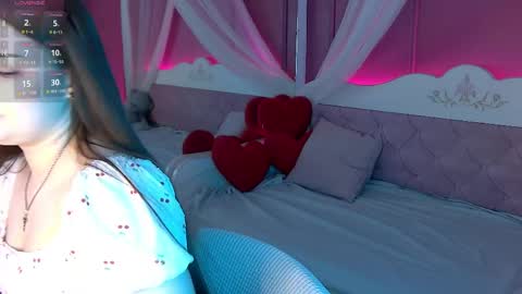 Snapshot of boniesmith chatting on 03-24-26, 06:29 Bonie online show from 03-24-26, 06:29