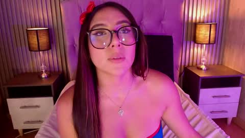 bonnali_lune online show from 10-01-25, 01:22