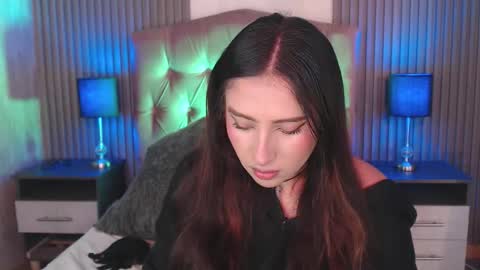 bonnali_lune online show from 01-15-26, 02:16