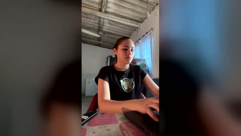 Snapshot of bonni_bluee chatting on 02-15-26, 11:52 Bonnie online show from 02-15-26, 11:52