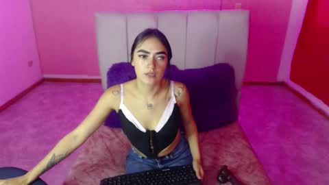 Bonnie online show from 02-11-26, 02:33