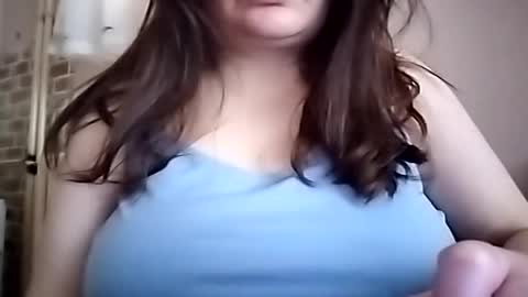Bonnie online show from 04-19-26, 09:41