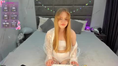 Snapshot of bonnie_jonson chatting on 03-25-26, 12:16 Bonnie online show from 03-25-26, 12:16