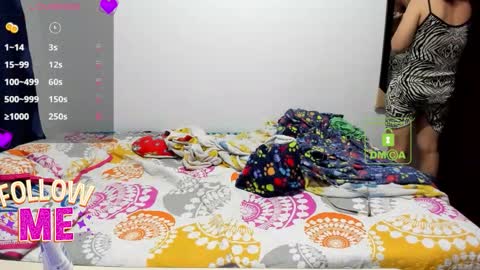 bonnie lam  hello welcome to my room I hope you have fun and you can reach your maximum pleasure here with me online show from 03-05-26, 02:51