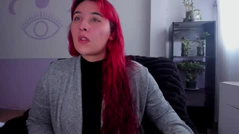 Snapshot of bonnie_moon_ chatting on 10-31-25, 04:30 Bonnie Help me reach 500 likes online show from 10-31-25, 04:30