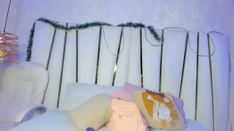 Bonnie online show from 01-06-26, 08:01