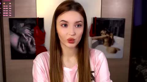 Grace online show from 10-28-25, 07:12