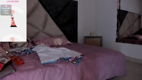   online show from 12-19-25, 11:56