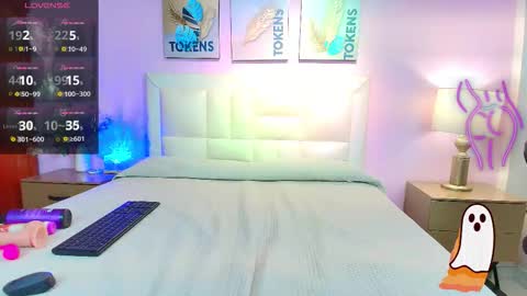 Bon Bon  online show from 10-27-25, 09:41