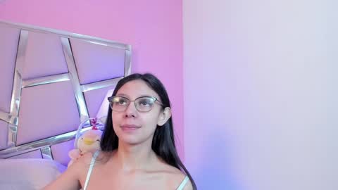 Bonnie  online show from 12-23-24, 01:24