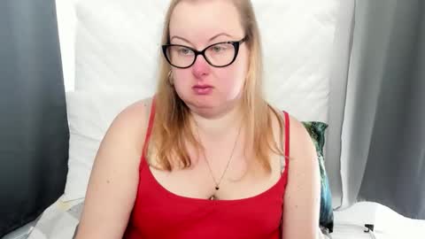 Bonnie online show from 10-16-25, 10:16