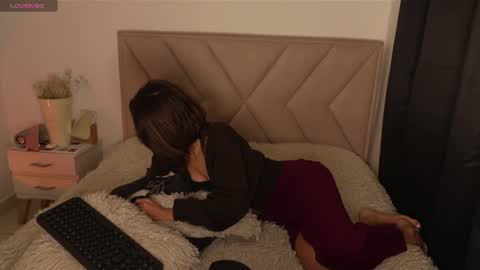 Snapshot of bonnieshyy chatting on 07-24-26, 01:36 Bonnie online show from 07-24-26, 01:36