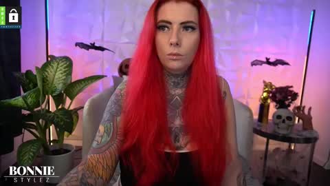 Snapshot of bonniestylez chatting on 10-29-25, 10:06 Bonnie Stylez online show from 10-29-25, 10:06