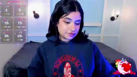 Bonnie online show from 12-24-24, 12:00