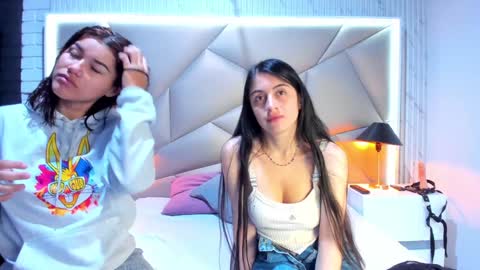 bonny_bonss online show from 02-07-25, 11:12