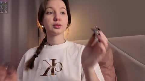 Eva online show from 10-24-25, 09:17