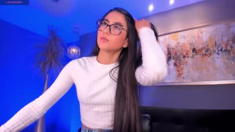 Snapshot of bonnyrosex chatting on 02-19-26, 08:27 Bonny online show from 02-19-26, 08:27