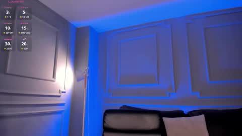 Snapshot of bonnyrosex chatting on 03-25-26, 05:19 Bonny online show from 03-25-26, 05:19