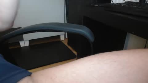 Snapshot of bonobooy chatting on 12-18-24, 09:14 Bonobooy online show from 12-18-24, 09:14