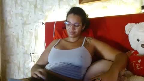 Snapshot of bonvivantb chatting on 01-05-25, 09:57 Queen Bon Vivantt online show from 01-05-25, 09:57