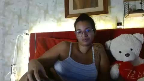 Snapshot of bonvivantb chatting on 01-14-25, 02:53 Queen Bon Vivantt online show from 01-14-25, 02:53