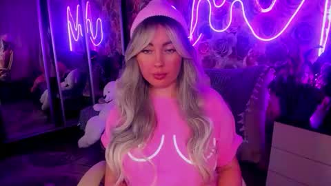 Mira online show from 10-17-25, 08:22