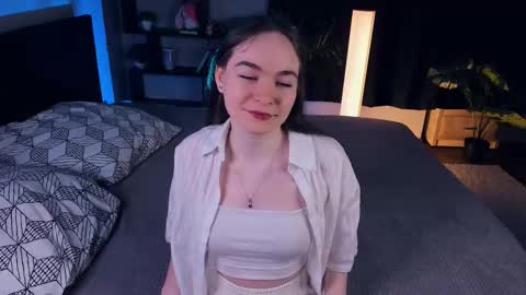 bonymagicgrl  online show from 01-18-26, 10:30