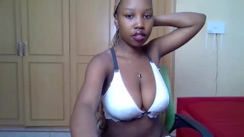 Snapshot of booby_cammy chatting on 05-04-26, 06:31 barbie online show from 05-04-26, 06:31