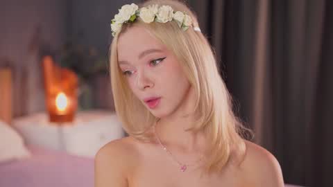 Snapshot of boobybliss chatting on 10-05-25, 08:01 Alina online show from 10-05-25, 08:01