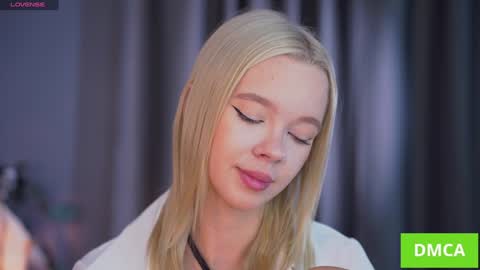 Snapshot of boobybliss chatting on 10-25-25, 07:38 Alina online show from 10-25-25, 07:38